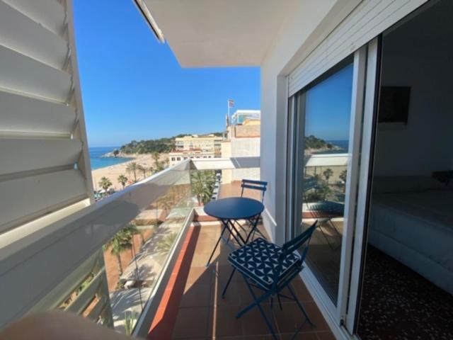Mediterranean Apartment In Lloret De Mar Next To The Sea Экстерьер фото