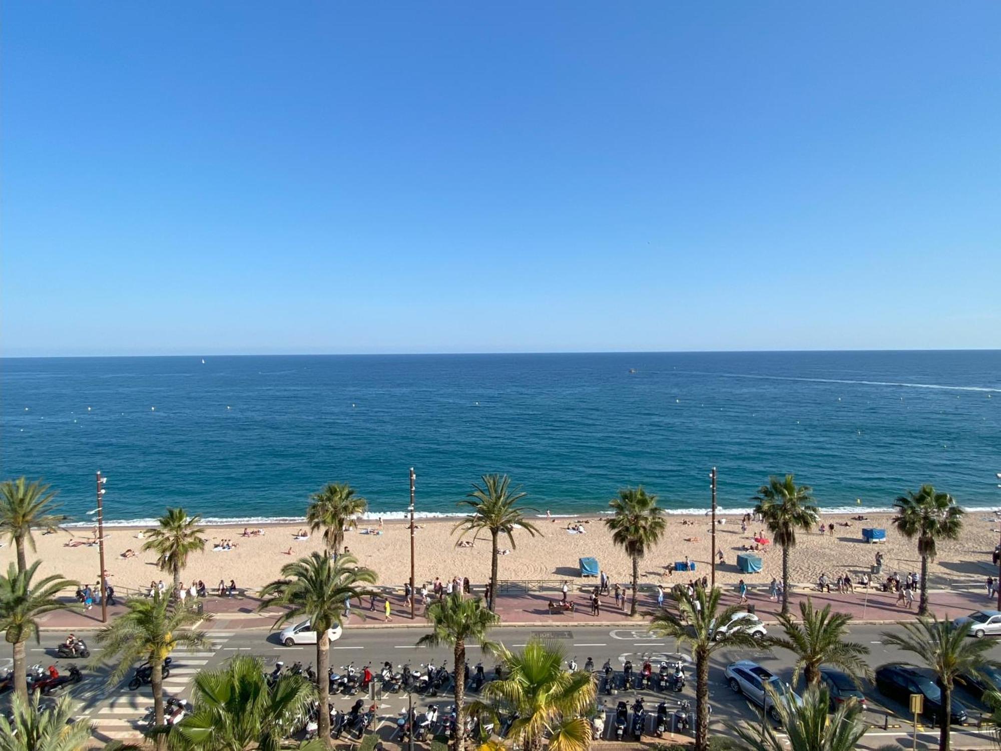 Mediterranean Apartment In Lloret De Mar Next To The Sea Экстерьер фото